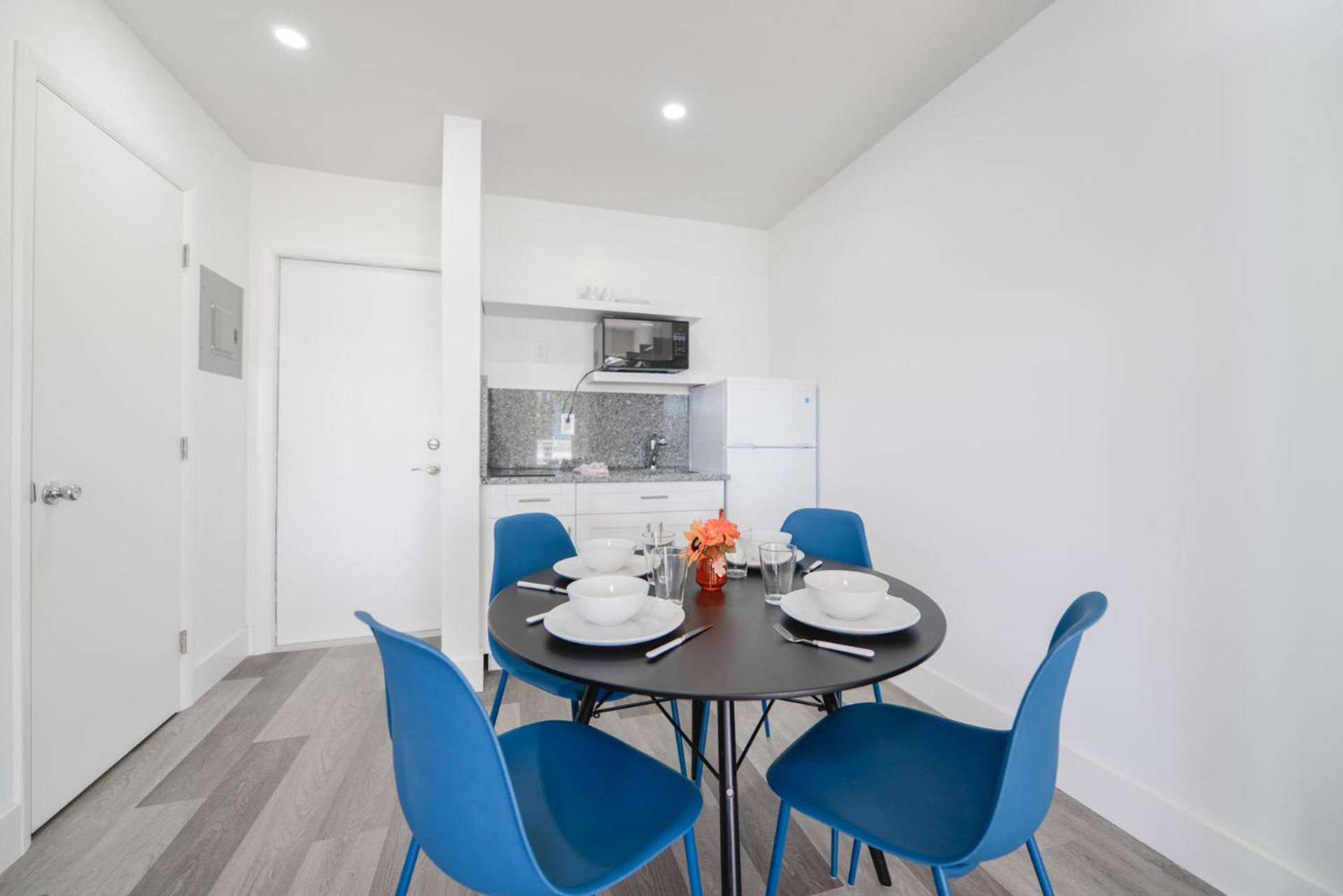 Amazing Balcony Studio At The Beach With Parking -M44 Hollywood Exterior photo