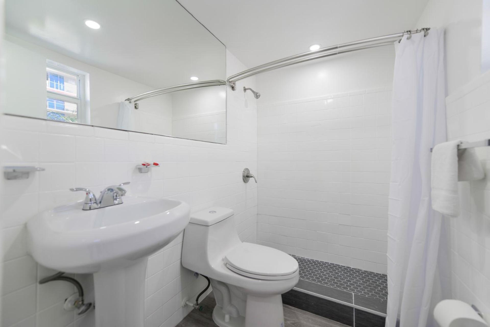 Amazing Balcony Studio At The Beach With Parking -M44 Hollywood Exterior photo